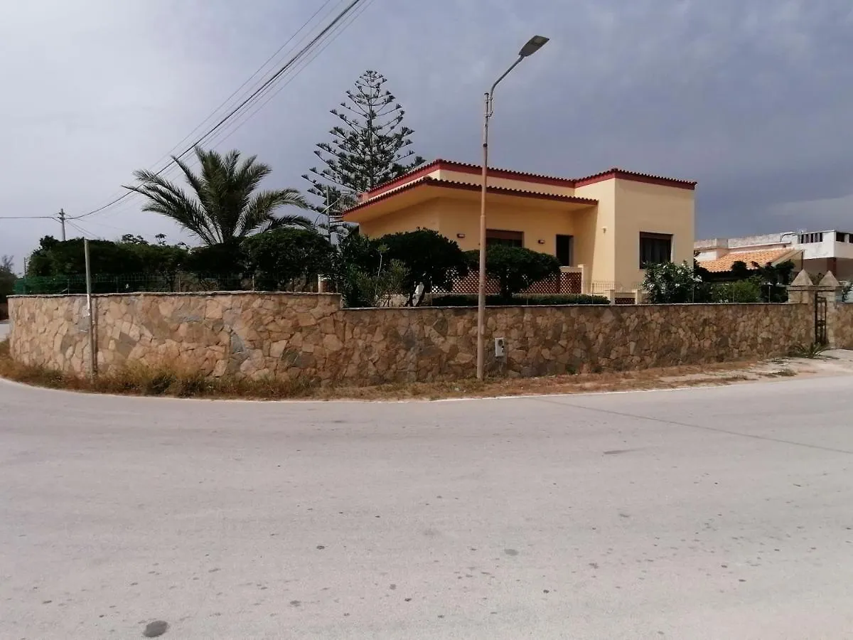 Villetta Scruscio Ri Mare Favignana Villa